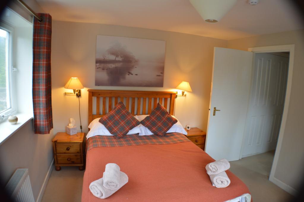 The Bridge Of Lochay Hotel Killin Habitación foto